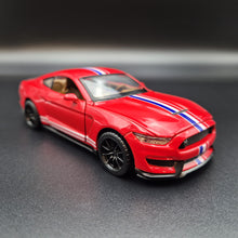 Load image into Gallery viewer, Explorafind 2020 Ford Mustang Shelby GT350 Red 1:32 Die Cast Car
