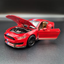 Load image into Gallery viewer, Explorafind 2020 Ford Mustang Shelby GT350 Red 1:32 Die Cast Car
