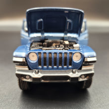 Load image into Gallery viewer, Explorafind 2022 Jeep Gladiator Rubicon Blue 1:32 Die Cast Car
