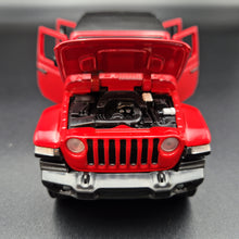 Load image into Gallery viewer, Explorafind 2022 Jeep Gladiator Rubicon Red 1:32 Die Cast Car
