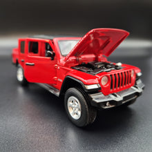 Load image into Gallery viewer, Explorafind 2022 Jeep Gladiator Rubicon Red 1:32 Die Cast Car
