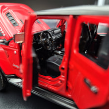 Load image into Gallery viewer, Explorafind 2022 Jeep Gladiator Rubicon Red 1:32 Die Cast Car
