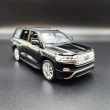 Load image into Gallery viewer, Explorafind 2021 Toyota Land Cruiser Black 1:32 Die Cast Car
