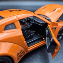 Load image into Gallery viewer, Explorafind 2020 Nissan GT-R R-35 Orange 1:32 Die Cast Car
