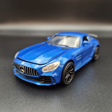 Load image into Gallery viewer, Explorafind 2019 Mercedes-Benz GT Blue 1:32 Die Cast Car
