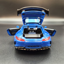 Load image into Gallery viewer, Explorafind 2019 Mercedes-Benz GT Blue 1:32 Die Cast Car
