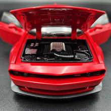 Load image into Gallery viewer, Explorafind 2023 Dodge Challenger SRT Hellcat Red 1:32 Die Cast Car
