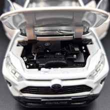 Load image into Gallery viewer, Explorafind 2021 Toyota RAV4 White 1:32 Die Cast Car
