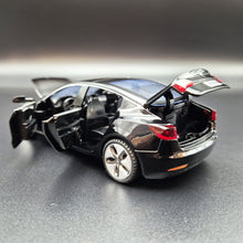 Load image into Gallery viewer, Explorafind 2021 Tesla Model 3 Black 1:32 Die Cast Car
