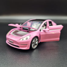 Load image into Gallery viewer, Explorafind 2021 Tesla Model 3 Pink 1:32 Die Cast Car
