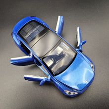 Load image into Gallery viewer, Explorafind 2021 Tesla Model 3 Blue 1:32 Die Cast Car
