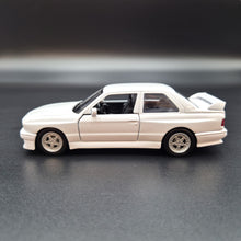 Load image into Gallery viewer, Explorafind 1987 BMW M3 White 1:36 Die Cast Car
