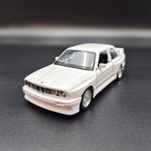 Load image into Gallery viewer, Explorafind 1987 BMW M3 White 1:36 Die Cast Car
