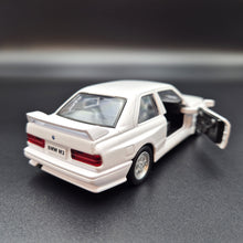 Load image into Gallery viewer, Explorafind 1987 BMW M3 White 1:36 Die Cast Car
