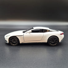 Load image into Gallery viewer, Explorafind 2022 Aston Martin DB11 AMR White 1:32 Die Cast Car
