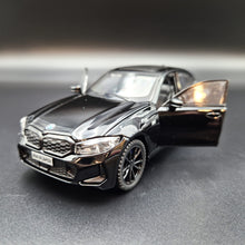 Load image into Gallery viewer, Explorafind 2023 BMW 3 Series 320i Black 1:32 Die Cast Car
