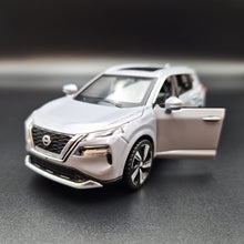 Load image into Gallery viewer, Explorafind 2023 Nissan X-Trail Grey 1:32 Die Cast Car
