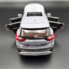 Load image into Gallery viewer, Explorafind 2023 Nissan X-Trail Grey 1:32 Die Cast Car
