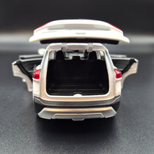 Load image into Gallery viewer, Explorafind 2023 Nissan X-Trail White 1:32 Die Cast Car
