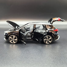 Load image into Gallery viewer, Explorafind 2023 Nissan X-Trail Black 1:32 Die Cast Car
