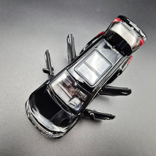 Load image into Gallery viewer, Explorafind 2023 Nissan X-Trail Black 1:32 Die Cast Car
