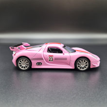 Load image into Gallery viewer, Explorafind 2015 Porsche 918 Spyder RSR Pink 1:32 Die Cast Car
