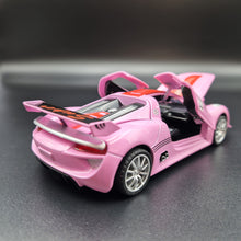 Load image into Gallery viewer, Explorafind 2015 Porsche 918 Spyder RSR Pink 1:32 Die Cast Car
