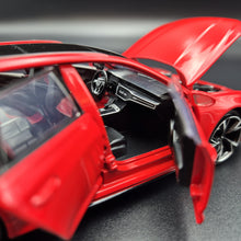 Load image into Gallery viewer, Explorafind 2022 Audi RS6 Avant Red 1:32 Die Cast Car
