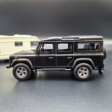 Load image into Gallery viewer, Explorafind 2012 Land Rover Defender with Caravan Black/Cream 1:32 Die Cast
