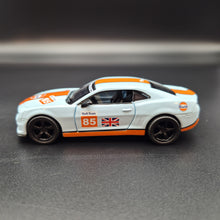 Load image into Gallery viewer, Explorafind 2013 Chevrolet Camaro SS Gulf Blue 1:43 Die Cast Car
