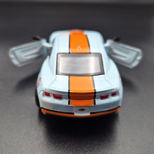 Load image into Gallery viewer, Explorafind 2013 Chevrolet Camaro SS Gulf Blue 1:43 Die Cast Car
