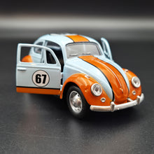 Load image into Gallery viewer, Explorafind 1967 Volkswagen Classical Beetle Gulf Blue 1:36 Die Cast Car
