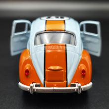 Load image into Gallery viewer, Explorafind 1967 Volkswagen Classical Beetle Gulf Blue 1:36 Die Cast Car
