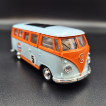 Load image into Gallery viewer, Explorafind 1967 Volkswagen T1 Van Gulf Blue 1:38 Die Cast Van
