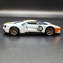 Load image into Gallery viewer, Explorafind 2017 Ford GT Gulf Blue 1:42 Die Cast Car
