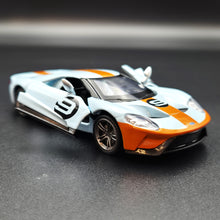 Load image into Gallery viewer, Explorafind 2017 Ford GT Gulf Blue 1:42 Die Cast Car
