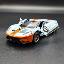 Load image into Gallery viewer, Explorafind 2017 Ford GT Gulf Blue 1:42 Die Cast Car
