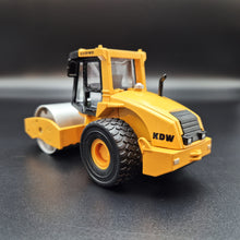 Load image into Gallery viewer, Explorafind 2014 Ammann ASC150D Style Single Smooth Roller Yellow 1:50 Die Cast
