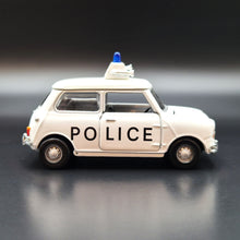 Load image into Gallery viewer, Explorafind 1967 Austin Mini Cooper MKII White Liverpool Police 1:50 Die Cast Car New
