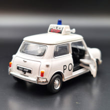 Load image into Gallery viewer, Explorafind 1967 Austin Mini Cooper MKII White Liverpool Police 1:50 Die Cast Car New
