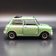 Load image into Gallery viewer, Explorafind 1963 Morris Mini MKI with Sunroof Green 1:50 Die Cast Car New
