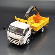 Load image into Gallery viewer, Explorafind 2022 Mitsubishi Fuso Canter with Crane/Bucket 1:76 Die Cast Truck New
