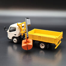 Load image into Gallery viewer, Explorafind 2022 Mitsubishi Fuso Canter with Crane/Bucket 1:76 Die Cast Truck New
