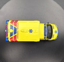 Load image into Gallery viewer, Explorafind 2019 Mercedes-Benz Sprinter FL SSU Fire Services Ambulance 1:64 Die Cast New
