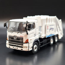 Load image into Gallery viewer, Explorafind 2019 Hino Series 700 Garbage Truck White 1:76 Die Cast Truck New
