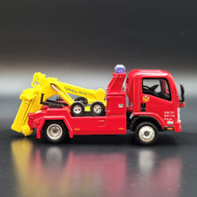 Load image into Gallery viewer, Explorafind 2015 Isuzu N Series NPR Tow Truck Taiwan Police 1:64 Die Cast Truck New
