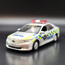 Load image into Gallery viewer, Explorafind 2011 Toyota Camry Thailand Police Silver 1:64 Die Cast Car New
