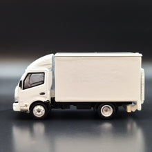 Load image into Gallery viewer, Explorafind 2022 Hino 300 Series Box Truck White 1:76 Die Cast Truck New
