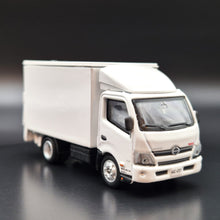 Load image into Gallery viewer, Explorafind 2022 Hino 300 Series Box Truck White 1:76 Die Cast Truck New
