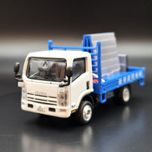 Load image into Gallery viewer, Explorafind 2015 Isuzu N Series NPR Glass Transport Truck 1:64 Die Cast Truck New
